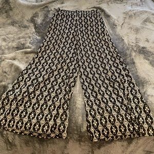Black and white palazzo pants